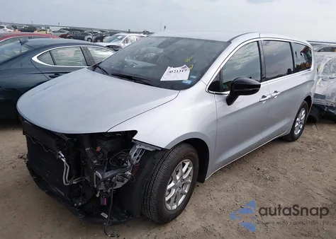 2026 Chrysler Pacifica Select из США, поврежденный, VIN 2C4RC1BG5TR179998